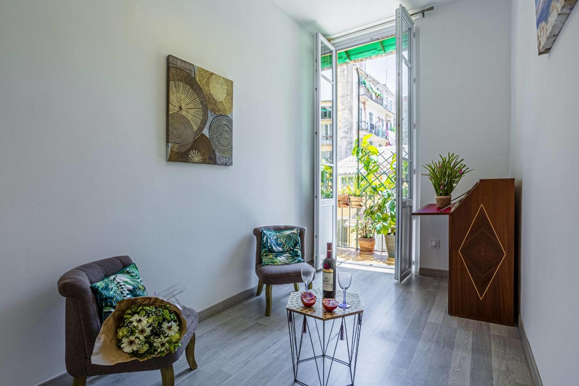 Guisol - Typical Nice 3 Bedroom Ac Near Port Luaran gambar